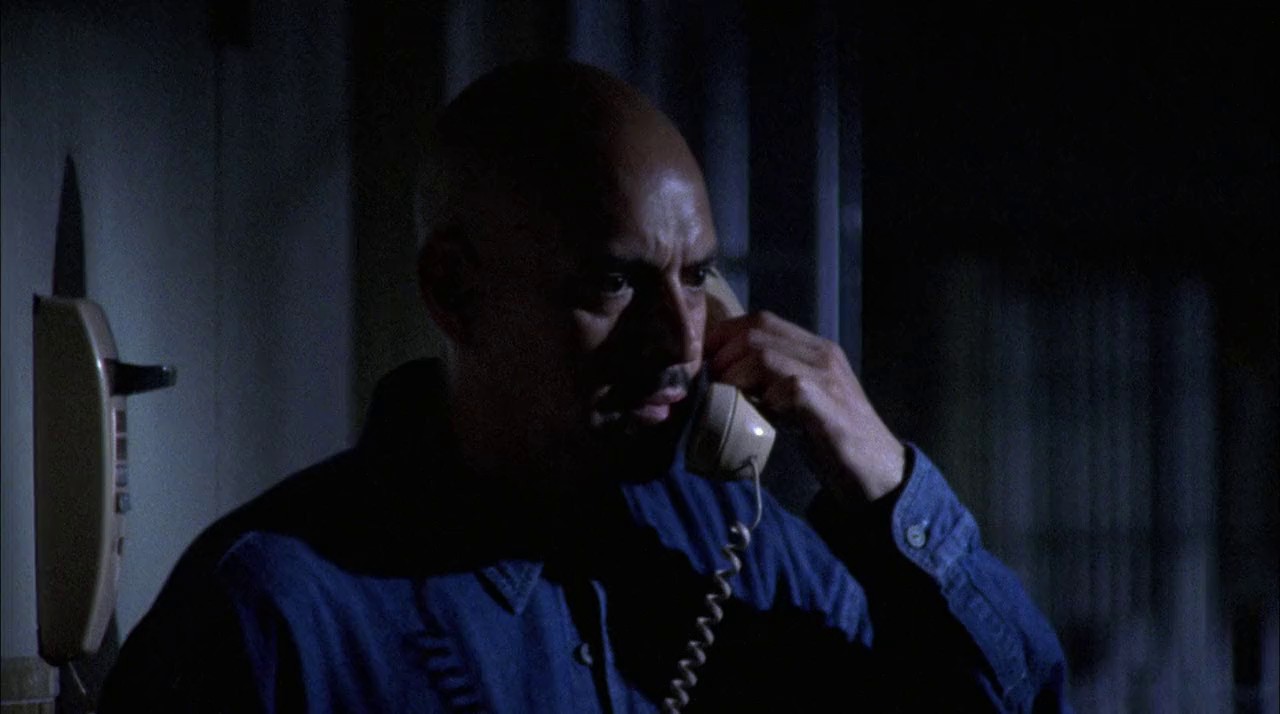 Half Past Dead 2 (2007) WEBRip Hindi + Tam + Eng 720p x264 AVC AAC 2.0.mkv.0002